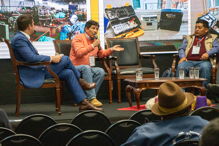 El ingeniero agrónomo Hugo Lamas durante su visita a Bolivia en el “1er Encuentro Regional sobre Camélidos Sudamericanos: Nutriendo la Vida Preservando el Futuro”